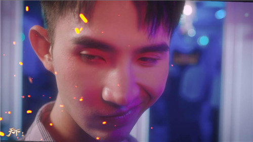 歪嘴战神“管云鹏”终局反杀!《天下》手游爽剧揭开战神之谜!