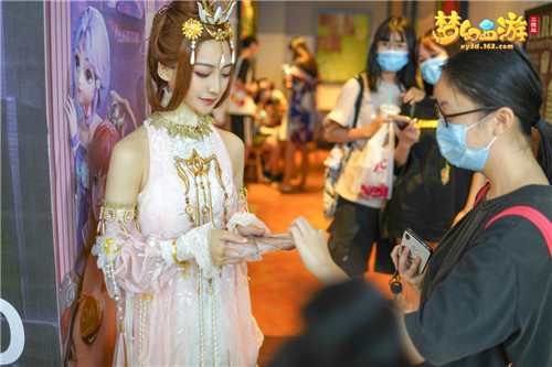舞天姬下凡营业,《梦幻西游三维版》X肯德基联动火热进行